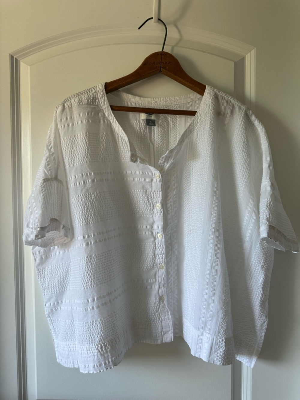 Old Navy White Textured Trendy Boxy Button-Front Summer Top